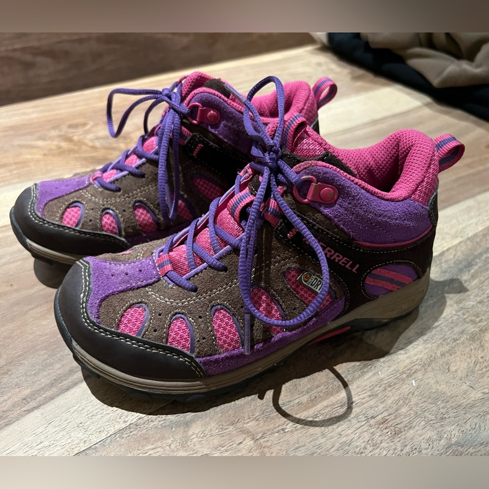 MERRELL granduer hiking boots hike trail shoe 13.5 girls like new worn once
